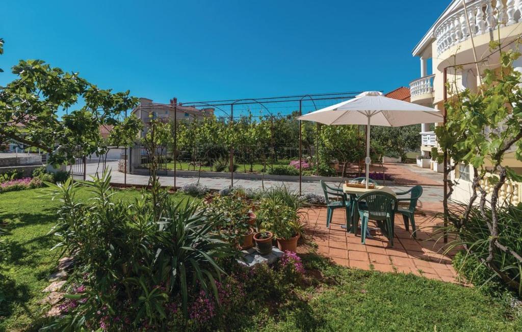 Villa Kata Apartments Zara Esterno foto